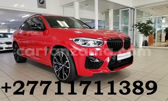 Nunua Ilio tumika BMW X4 Nyekundu Gari ndani ya Dodoma nchini Dodoma