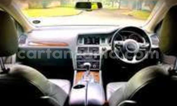 Buy Used Audi Q7 Silver Car in Dodoma in Dodoma Buy Used Audi Q7 Silver Car in Dodoma in Dodoma