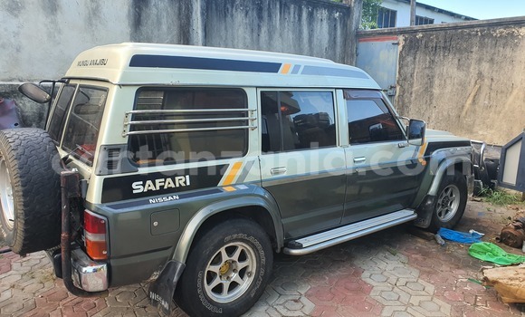 Buy Used Nissan Safari Silver Car in Dar es Salaam in Dar es Salaam