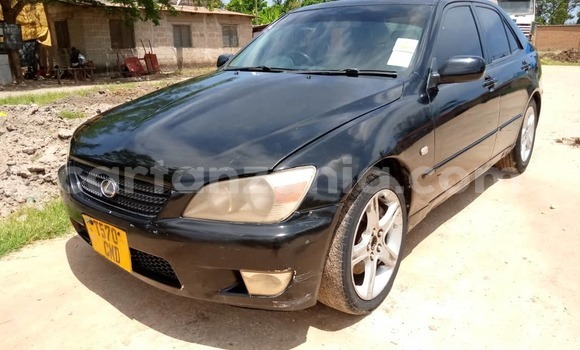 Nunua Ilio tumika Toyota Altezza Nyeusi Gari ndani ya Dar es Salaam nchini Dar es Salaam Nunua Ilio tumika Toyota Altezza Nyeusi Gari ndani ya Dar es Salaam nchini Dar es Salaam