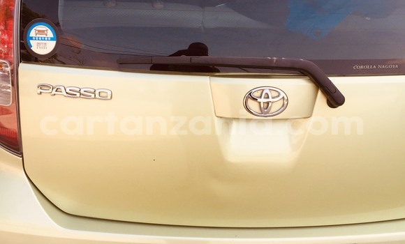 Buy New Toyota Passo Green Car in Dar es Salaam in Dar es Salaam