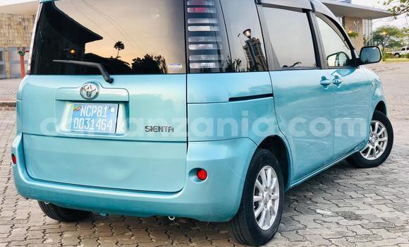 Buy Used Toyota Sienta Green Car in Dar es Salaam in Dar es Salaam Buy Used Toyota Sienta Green Car in Dar es Salaam in Dar es Salaam