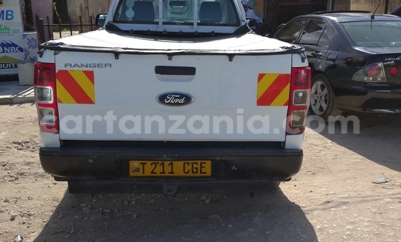 Nunua Ilio tumika Ford Ranger Nyeupe Gari ndani ya Dar es Salaam nchini Dar es Salaam Nunua Ilio tumika Ford Ranger Nyeupe Gari ndani ya Dar es Salaam nchini Dar es Salaam