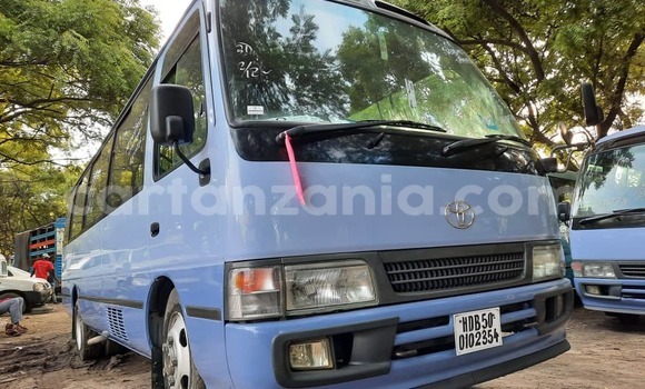 Nunua Ilio tumika Toyota Coaster Bluu Gari ndani ya Dar es Salaam nchini Dar es Salaam Nunua Ilio tumika Toyota Coaster Bluu Gari ndani ya Dar es Salaam nchini Dar es Salaam