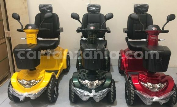 Nunua Mpya Harley Davidson Electra Glide Nyeusi Bike ndani ya Vijijini vya Babati nchini Manyara Nunua Mpya Harley Davidson Electra Glide Nyeusi Bike ndani ya Vijijini vya Babati nchini Manyara