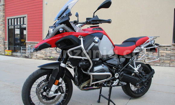 Nunua Ilio tumika BMW GS Nyeusi Bike ndani ya Arusha nchini Arusha Nunua Ilio tumika BMW GS Nyeusi Bike ndani ya Arusha nchini Arusha
