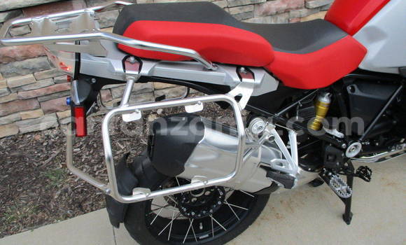 Nunua Ilio tumika BMW GS Nyeusi Bike ndani ya Arusha nchini Arusha Nunua Ilio tumika BMW GS Nyeusi Bike ndani ya Arusha nchini Arusha