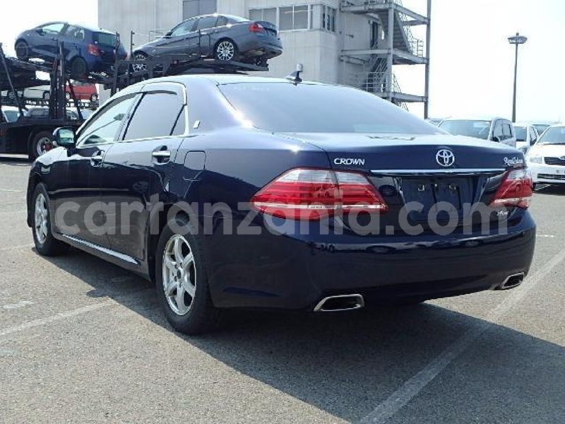 Big with watermark toyota crown dar es salaam dar es salaam 11250