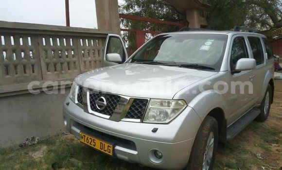 Buy Used Nissan Pathfinder Silver Car in Dar es Salaam in Dar es Salaam