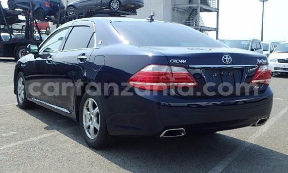 Buy Used Toyota Crown Other Car in Dar es Salaam in Dar es Salaam Buy Used Toyota Crown Other Car in Dar es Salaam in Dar es Salaam