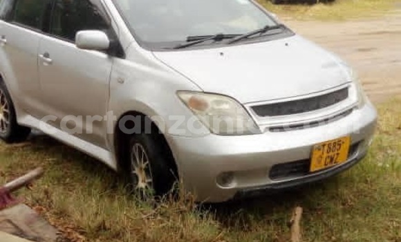 Buy Used Toyota IST Silver Car in Dar es Salaam in Dar es Salaam Buy Used Toyota IST Silver Car in Dar es Salaam in Dar es Salaam