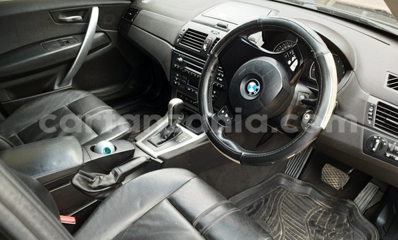 Nunua Ilio tumika BMW X3 Nyeusi Gari ndani ya Dar es Salaam nchini Dar es Salaam Nunua Ilio tumika BMW X3 Nyeusi Gari ndani ya Dar es Salaam nchini Dar es Salaam