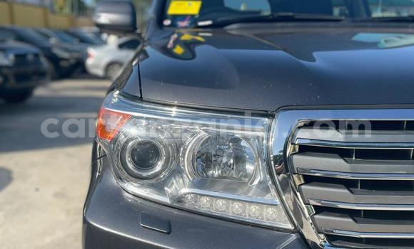 Buy Import Toyota Land Cruiser Other Car in Dar es Salaam in Dar es Salaam Buy Import Toyota Land Cruiser Other Car in Dar es Salaam in Dar es Salaam