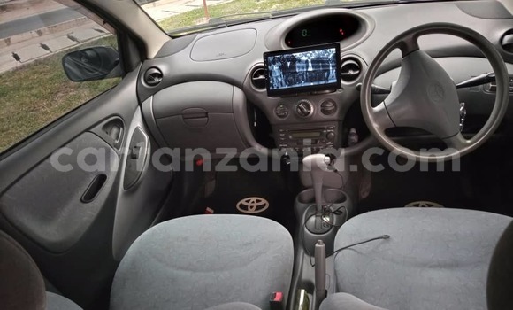 Nunua Ilio tumika Toyota Vitz Nyeusi Gari ndani ya Dar es Salaam nchini Dar es Salaam Nunua Ilio tumika Toyota Vitz Nyeusi Gari ndani ya Dar es Salaam nchini Dar es Salaam