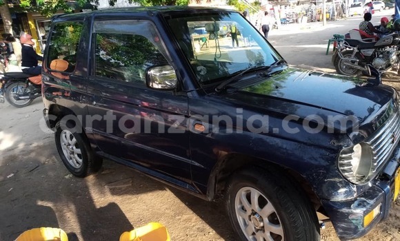 Nunua Ilio tumika Mitsubishi Pajero Mini Bluu Gari ndani ya Dar es Salaam nchini Dar es Salaam Nunua Ilio tumika Mitsubishi Pajero Mini Bluu Gari ndani ya Dar es Salaam nchini Dar es Salaam