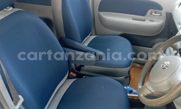 Nunua Ilio tumika Toyota Sienta Bluu Gari ndani ya Dar es Salaam nchini Dar es Salaam Nunua Ilio tumika Toyota Sienta Bluu Gari ndani ya Dar es Salaam nchini Dar es Salaam