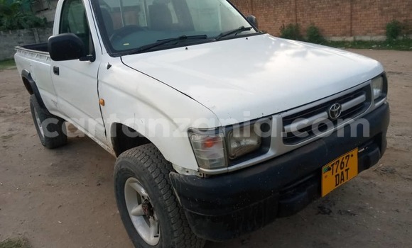 Nunua Ilio tumika Toyota Hilux Nyeupe Gari ndani ya Dar es Salaam nchini Dar es Salaam Nunua Ilio tumika Toyota Hilux Nyeupe Gari ndani ya Dar es Salaam nchini Dar es Salaam