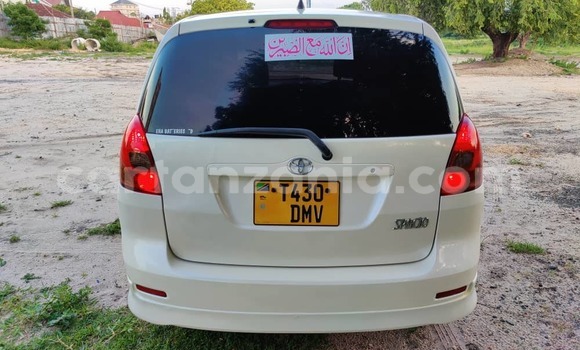 Buy Used Toyota Spacio White Car in Dar es Salaam in Dar es Salaam Buy Used Toyota Spacio White Car in Dar es Salaam in Dar es Salaam
