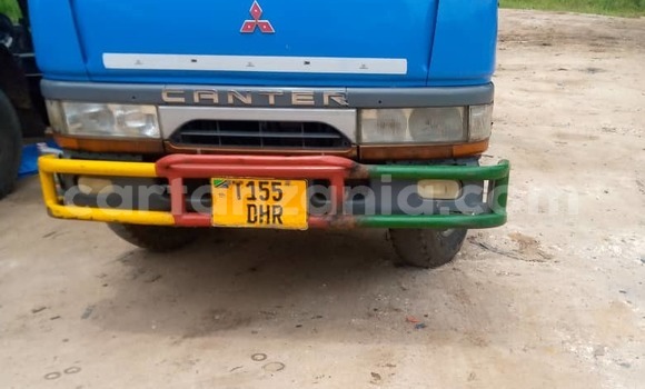Buy Used Mitsubishi Fuso Fighter Blue Truck in Dar es Salaam in Dar es Salaam Buy Used Mitsubishi Fuso Fighter Blue Truck in Dar es Salaam in Dar es Salaam