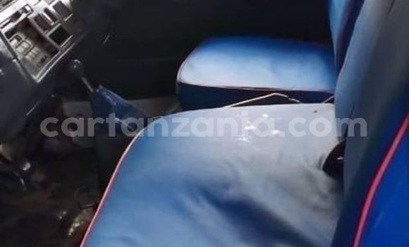 Buy Used Toyota Hiace White Car in Dar es Salaam in Dar es Salaam Buy Used Toyota Hiace White Car in Dar es Salaam in Dar es Salaam