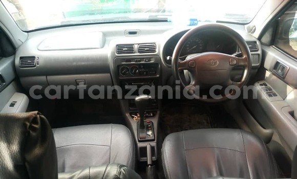 Buy Used Toyota Starlet Green Car in Dar es Salaam in Dar es Salaam Buy Used Toyota Starlet Green Car in Dar es Salaam in Dar es Salaam