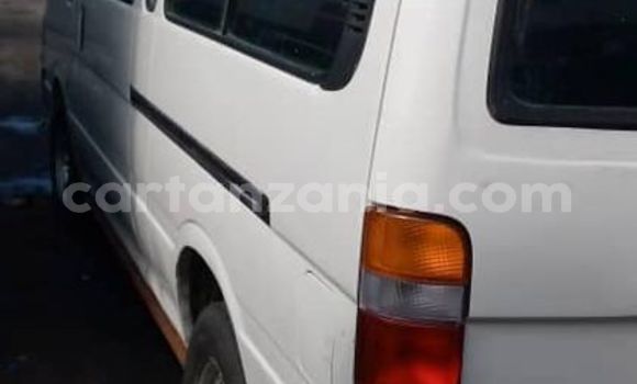 Buy Used Toyota Hiace White Car in Dar es Salaam in Dar es Salaam Buy Used Toyota Hiace White Car in Dar es Salaam in Dar es Salaam