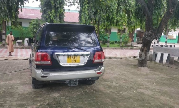 Buy Used Toyota Land Cruiser Blue Car in Dar es Salaam in Dar es Salaam Buy Used Toyota Land Cruiser Blue Car in Dar es Salaam in Dar es Salaam