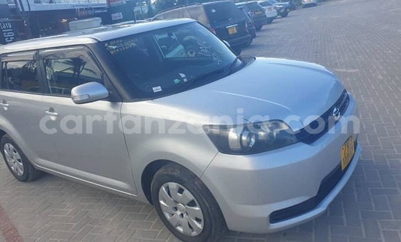Nunua Ilio tumika Toyota Corolla Rumion Fedha Gari ndani ya Dar es Salaam nchini Dar es Salaam