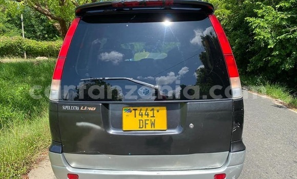 Buy Used Toyota Noah Black Car in Dar es Salaam in Dar es Salaam Buy Used Toyota Noah Black Car in Dar es Salaam in Dar es Salaam