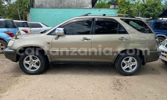 Nunua Ilio tumika Toyota Harrier Nyingine Gari ndani ya Dar es Salaam nchini Dar es Salaam Nunua Ilio tumika Toyota Harrier Nyingine Gari ndani ya Dar es Salaam nchini Dar es Salaam