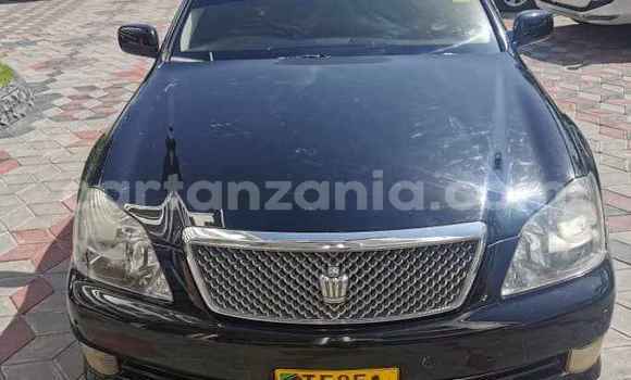 Buy Used Toyota Crown Black Car in Dar es Salaam in Dar es Salaam
