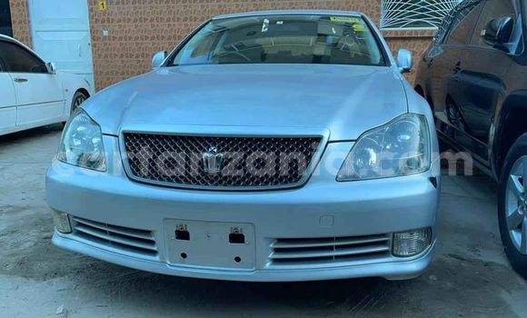 Buy Used Toyota Crown Silver Car in Dar es Salaam in Dar es Salaam