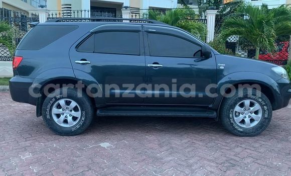 Buy Used Toyota Fortuner Black Car in Dar es Salaam in Dar es Salaam