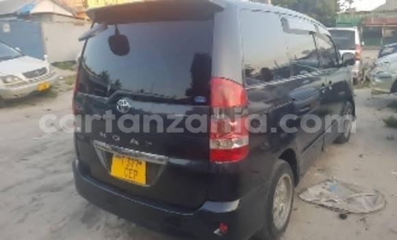 Nunua Ilio tumika Toyota Noah Nyeusi Gari ndani ya Dar es Salaam nchini Dar es Salaam Nunua Ilio tumika Toyota Noah Nyeusi Gari ndani ya Dar es Salaam nchini Dar es Salaam
