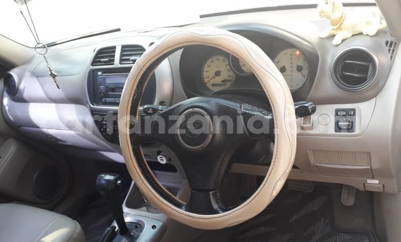 Nunua Ilio tumika Toyota RAV4 Nyeupe Gari ndani ya Dar es Salaam nchini Dar es Salaam Nunua Ilio tumika Toyota RAV4 Nyeupe Gari ndani ya Dar es Salaam nchini Dar es Salaam