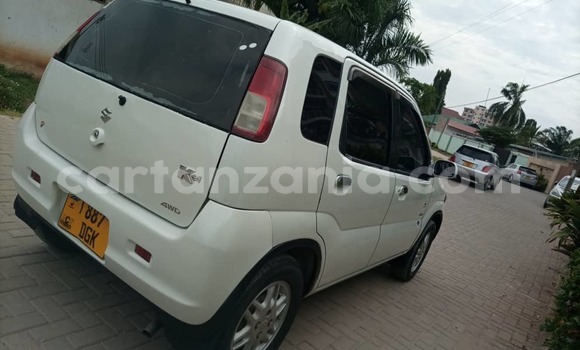 Buy Used Suzuki Kei White Car in Dar es Salaam in Dar es Salaam Buy Used Suzuki Kei White Car in Dar es Salaam in Dar es Salaam