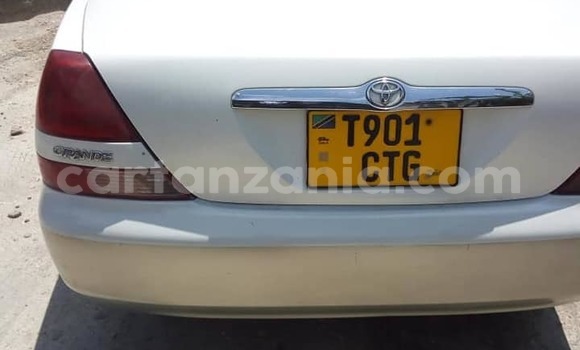 Nunua Ilio tumika Toyota Mark II Nyeupe Gari ndani ya Dar es Salaam nchini Dar es Salaam Nunua Ilio tumika Toyota Mark II Nyeupe Gari ndani ya Dar es Salaam nchini Dar es Salaam