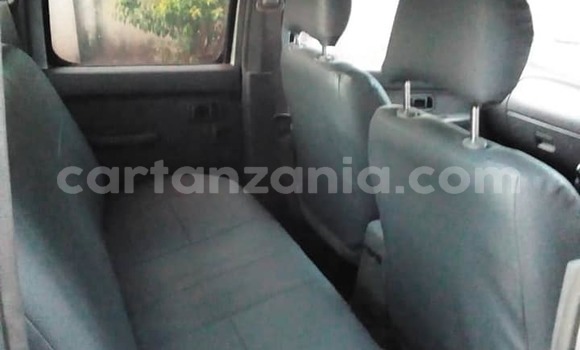 Nunua Ilio tumika Nissan Hardbody Fedha Gari ndani ya Dar es Salaam nchini Dar es Salaam Nunua Ilio tumika Nissan Hardbody Fedha Gari ndani ya Dar es Salaam nchini Dar es Salaam