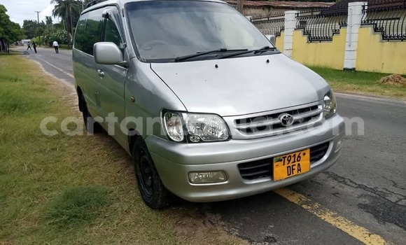 Buy Used Toyota Noah Silver Car in Dar es Salaam in Dar es Salaam