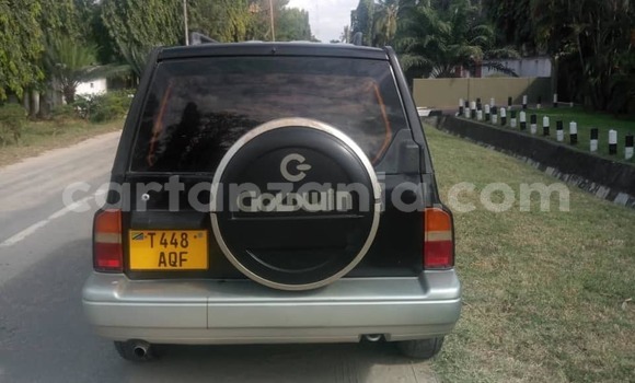 Nunua Ilio tumika Suzuki Escudo Nyeusi Gari ndani ya Dar es Salaam nchini Dar es Salaam Nunua Ilio tumika Suzuki Escudo Nyeusi Gari ndani ya Dar es Salaam nchini Dar es Salaam