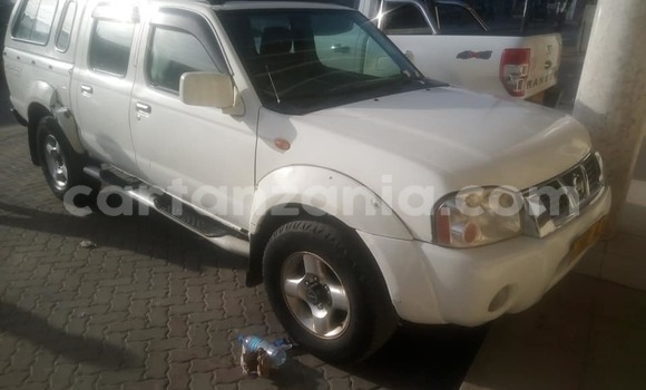 Buy Used Nissan Hardbody White Car in Dar es Salaam in Dar es Salaam Buy Used Nissan Hardbody White Car in Dar es Salaam in Dar es Salaam