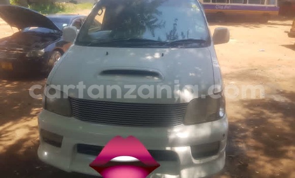 Nunua Ilio tumika Toyota Noah Nyeupe Gari ndani ya Dar es Salaam nchini Dar es Salaam Nunua Ilio tumika Toyota Noah Nyeupe Gari ndani ya Dar es Salaam nchini Dar es Salaam