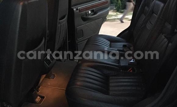 Nunua Ilio tumika Land Rover Range Rover Kijani Gari ndani ya Dar es Salaam nchini Dar es Salaam Nunua Ilio tumika Land Rover Range Rover Kijani Gari ndani ya Dar es Salaam nchini Dar es Salaam
