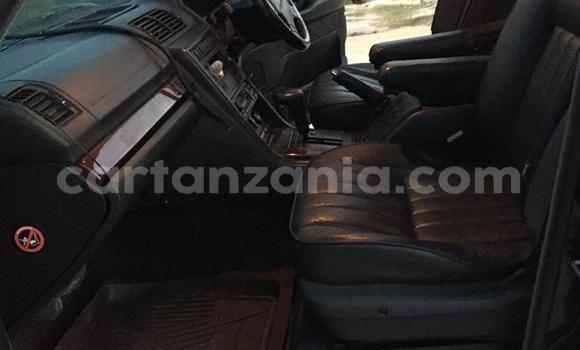 Nunua Ilio tumika Land Rover Range Rover Kijani Gari ndani ya Dar es Salaam nchini Dar es Salaam Nunua Ilio tumika Land Rover Range Rover Kijani Gari ndani ya Dar es Salaam nchini Dar es Salaam