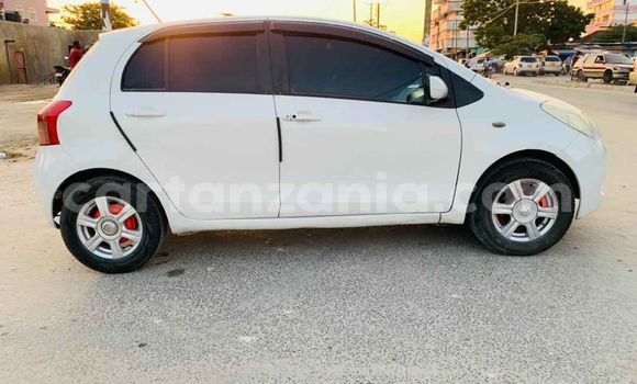 Buy Used Toyota Vitz White Car in Dar es Salaam in Dar es Salaam Buy Used Toyota Vitz White Car in Dar es Salaam in Dar es Salaam