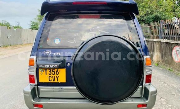 Nunua Ilio tumika Toyota Land Cruiser Prado Bluu Gari ndani ya Dar es Salaam nchini Dar es Salaam Nunua Ilio tumika Toyota Land Cruiser Prado Bluu Gari ndani ya Dar es Salaam nchini Dar es Salaam