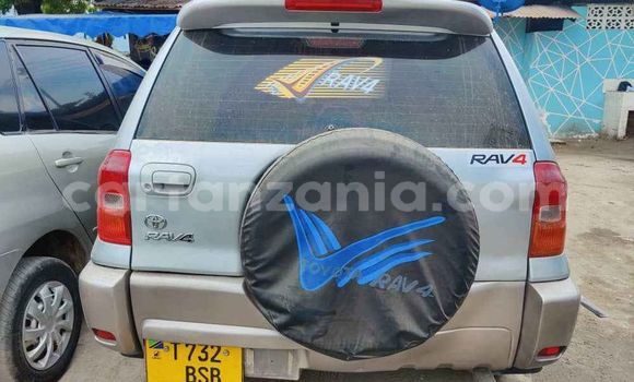 Nunua Ilio tumika Toyota RAV4 Fedha Gari ndani ya Dar es Salaam nchini Dar es Salaam Nunua Ilio tumika Toyota RAV4 Fedha Gari ndani ya Dar es Salaam nchini Dar es Salaam
