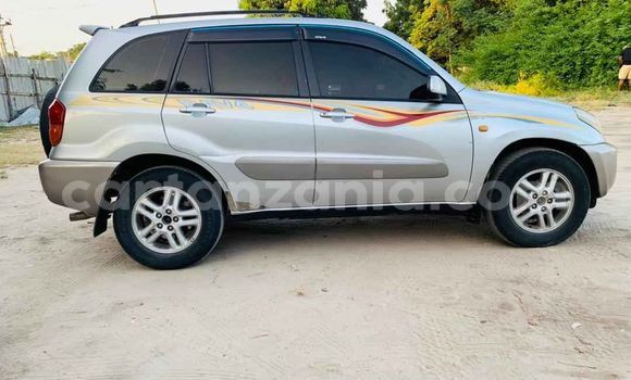 Buy Used Toyota RAV4 Silver Car in Dar es Salaam in Dar es Salaam