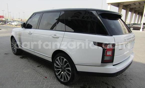 Buy Used Land Rover Range Rover White Car in Babati Rural in Manyara Buy Used Land Rover Range Rover White Car in Babati Rural in Manyara