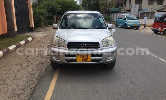 Buy Used Toyota RAV4 Silver Car in Dar es Salaam in Dar es Salaam Buy Used Toyota RAV4 Silver Car in Dar es Salaam in Dar es Salaam